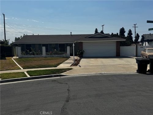 1030 Wingfoot St, Placentia, CA, 92870-4444 | Card Image