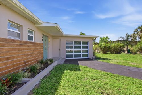 108 Buckeye Avenue Nw, PORT CHARLOTTE, FL, 33952 | Card Image