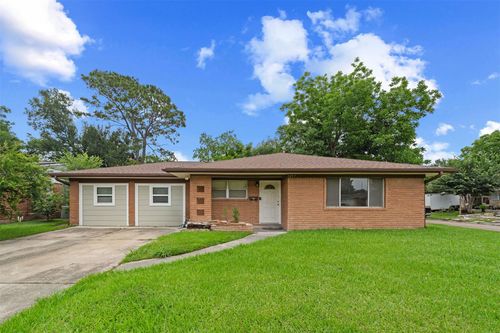 1407 Marlock Ln, Pasadena, TX, 77502-3146 | Card Image