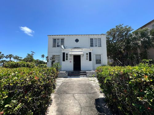 1-2016 Broward Ave, West Palm Beach, FL, 33407-6112 | Card Image