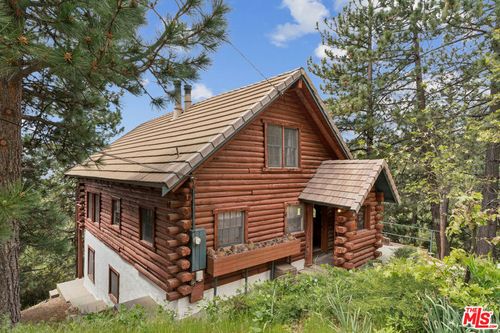 4 Winding Way, Running Springs, CA, 92382 | Card Image
