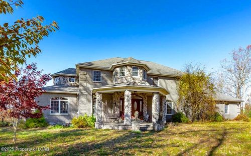 11 B Park Cir, Drums, PA, 18222 | Card Image