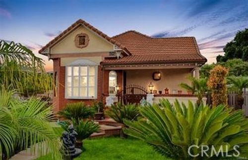 606 N Park Ave, Pomona, CA, 91768-3621 | Card Image