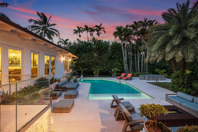 7233 Los Pinos Blvd, House other with 5 bedrooms, 6 bathrooms and null parking in Coral Gables FL | Image 44