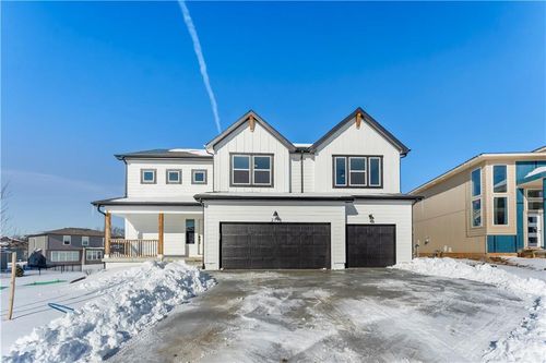 354 Sw Chavis Drive, Blue Springs, MO, 64064 | Card Image