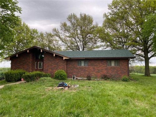 16421 Plattsburg Rd, Kearney, MO, 64060-8145 | Card Image