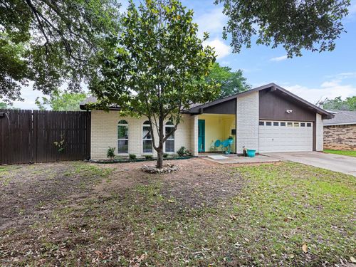2604 Woodside Dr, Arlington, TX, 76016-1369 | Card Image