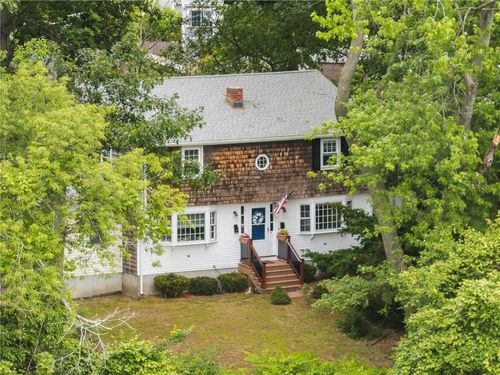145 Oak Crest Dr, Riverside, RI, 02915-2820 | Card Image