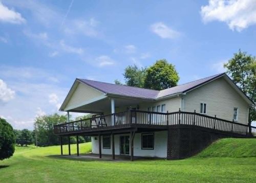 920 Hanna Ln, Londonderry, OH, 45647-9755 | Card Image