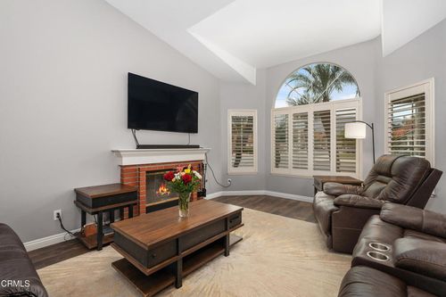 1144 Oriole Cir, Fillmore, CA, 93015 | Card Image