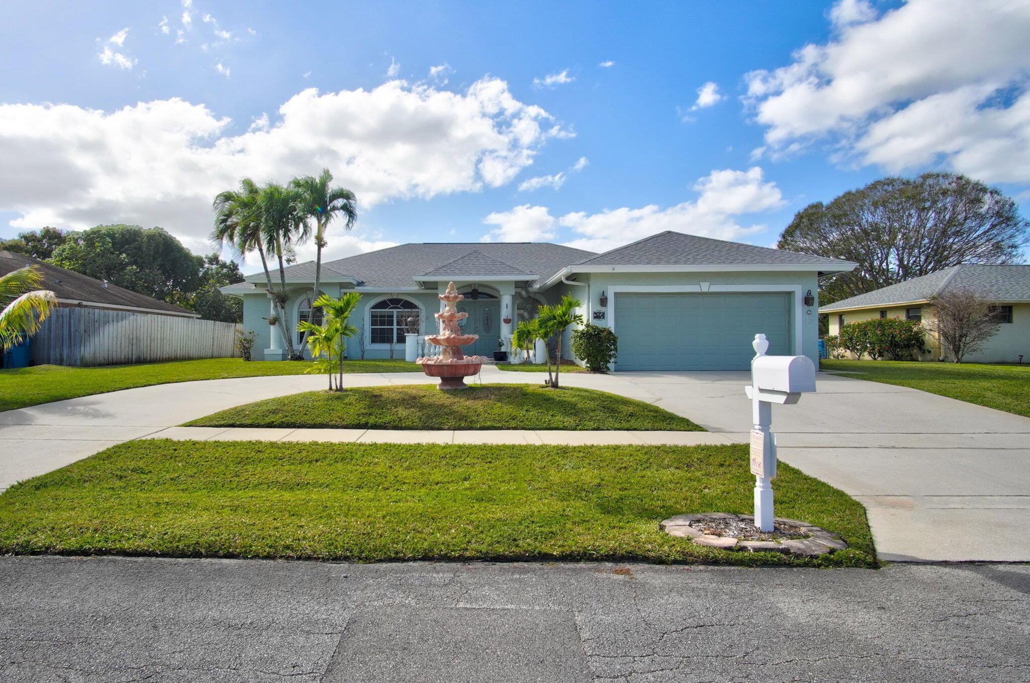 Las Palmas St, Royal Palm Beach, FL 33411