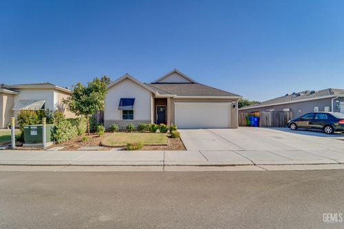 9725 Greenway Ranch Ln, Shafter, CA, 93263-2286 | Card Image