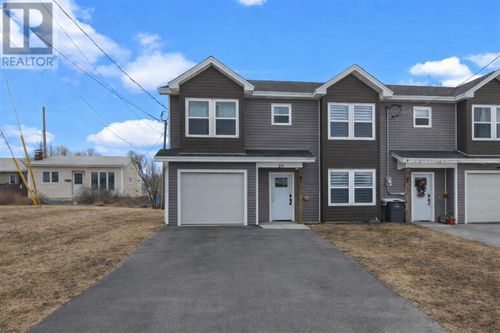 43 Paradise Rd, Paradise, NL, A1L3B2 | Card Image