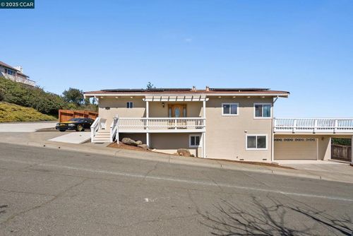 129 Mountview Ter, Benicia, CA, 94510-2756 | Card Image