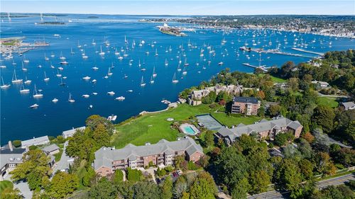 apt-b4-111 Harrison Ave, Newport, RI, 02840-3712 | Card Image