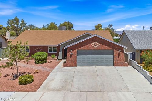 3700 Briarglen Ln, Las Vegas, NV, 89108-1165 | Card Image