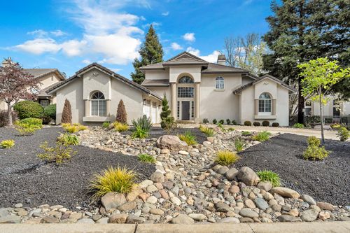 3857 Eagle Pkwy, Redding, CA, 96001-4567 | Card Image