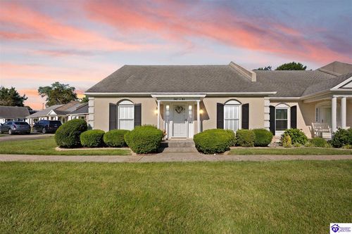 b-3-102 Regency Ct, Campbellsville, KY, 42718-1924 | Card Image