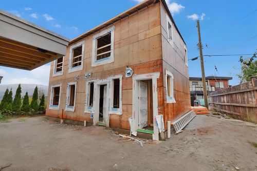 6-3581 Haida Drive, Vancouver, BC, V5M3Y9 | Card Image