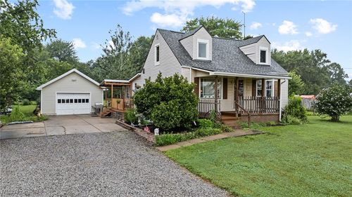 10228 Beloit Snodes Rd, Beloit, OH, 44609-9248 | Card Image