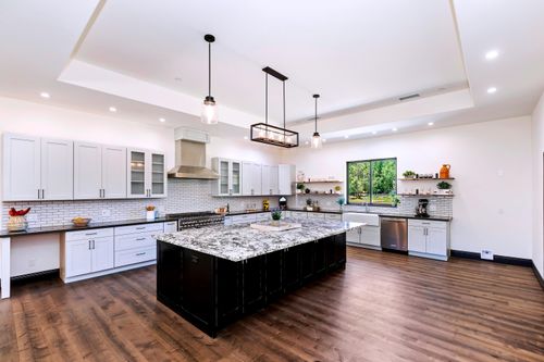 17370 Rodeo Rd, Lake Elsinore, CA, 92530-7522 | Card Image
