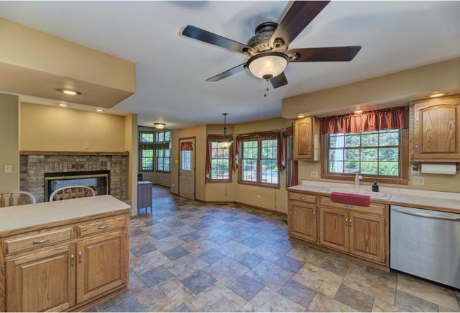 1502 Janet Dr, House other with 3 bedrooms, 4 bathrooms and 2 parking in Wilmington IL | Image 28