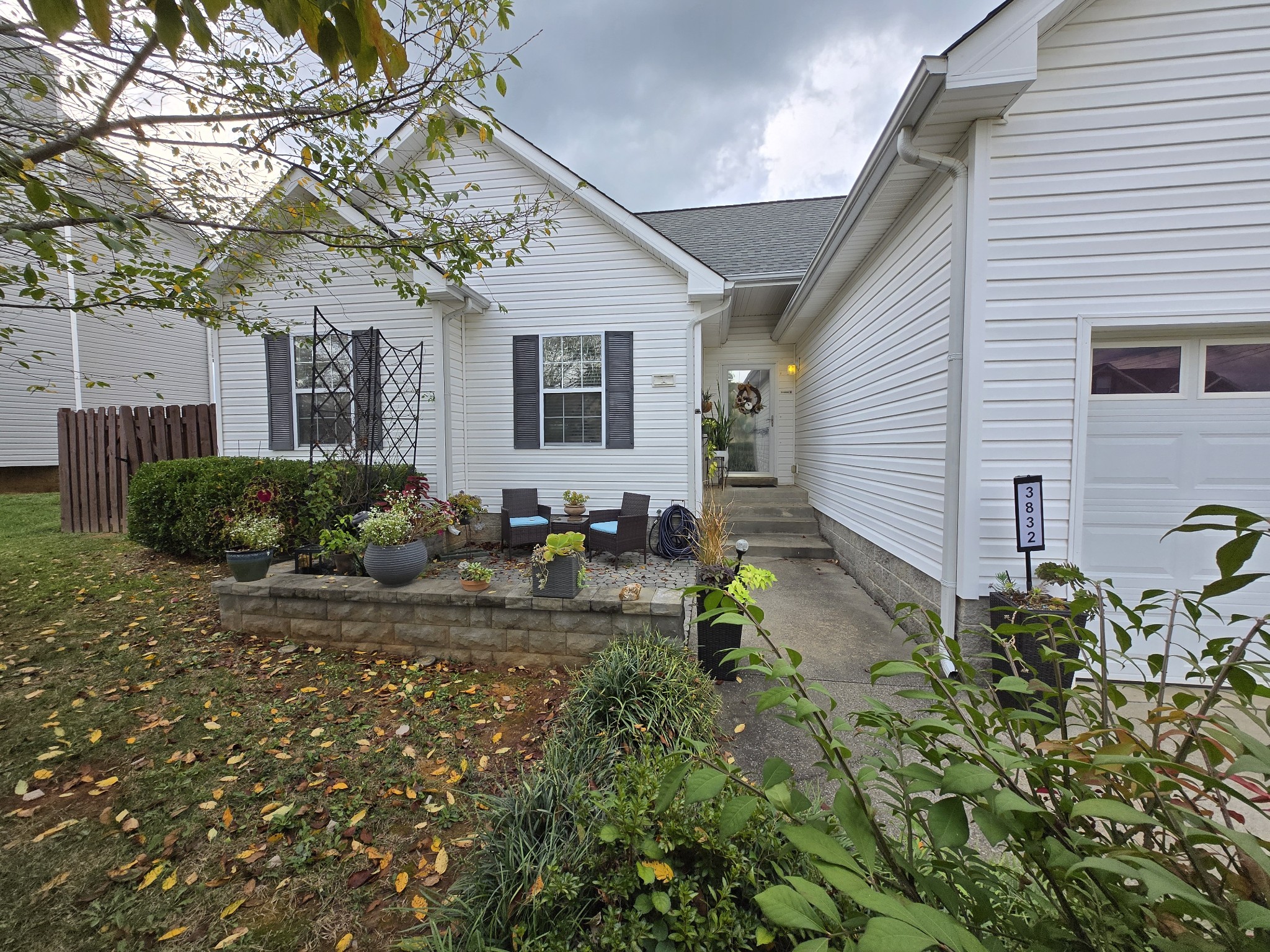 Man O War Blvd, Clarksville, TN 37042