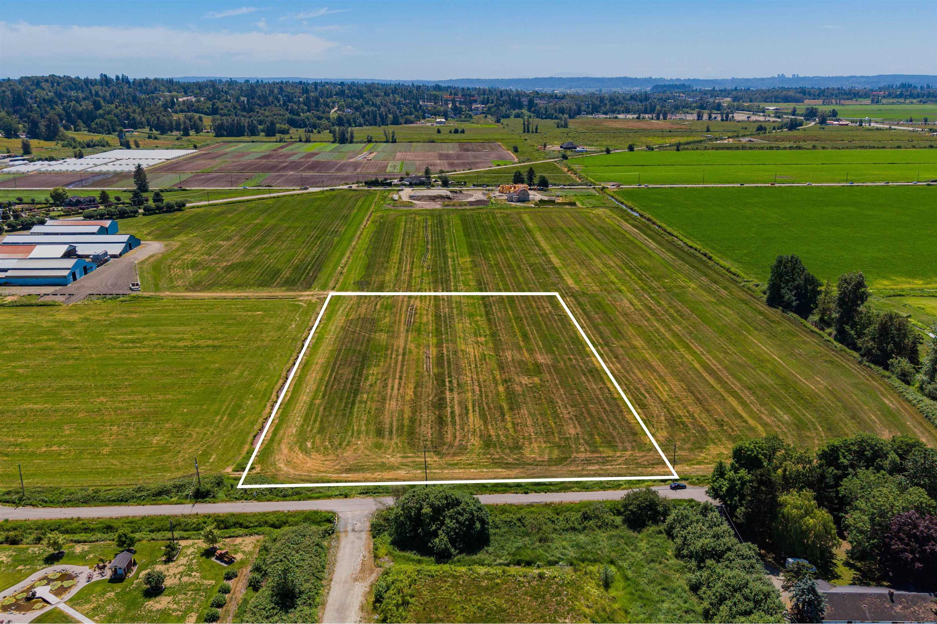 Land in Surrey 4