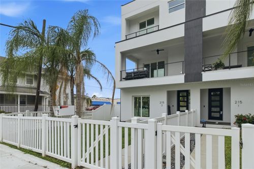2-215 W Columbus Dr, TAMPA, FL, 33602-1327 | Card Image
