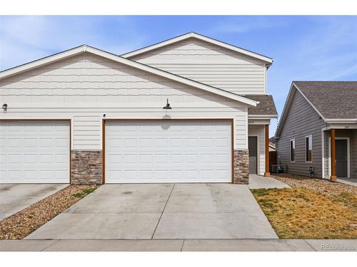 529 Foxtail Pl, Wiggins, CO, 80654-7958 | Card Image