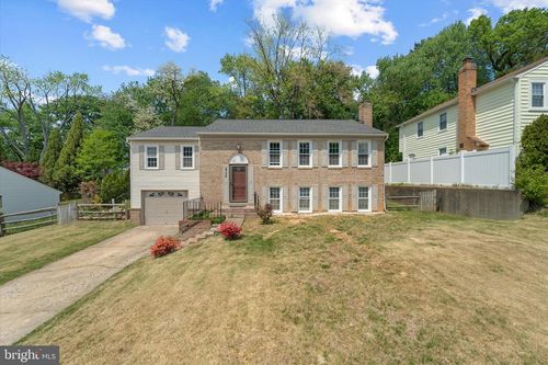 8704 Arley Dr, SPRINGFIELD, VA, 22153-1513 | Card Image