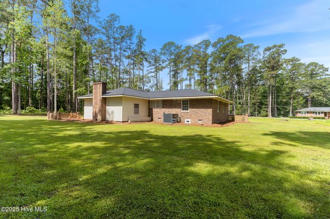84 White Pine Rd, House other with 3 bedrooms, 2 bathrooms and 2 parking in Lake Waccamaw NC | Image 28