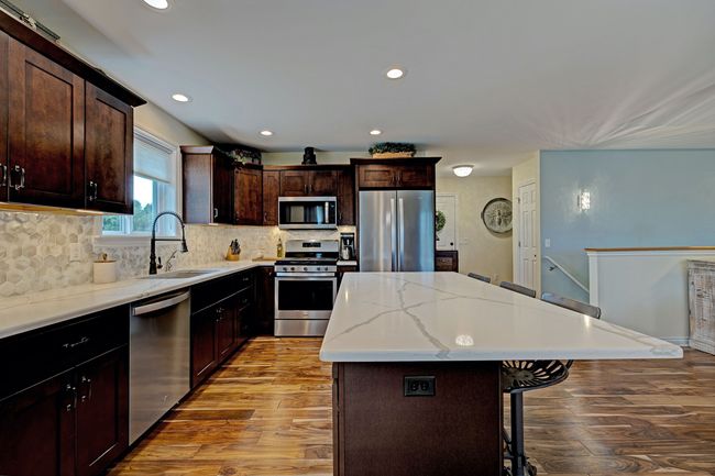 679 Pheasant Ridge Dr, House other with 3 bedrooms, 3 bathrooms and null parking in Ortonville MI | Image 13