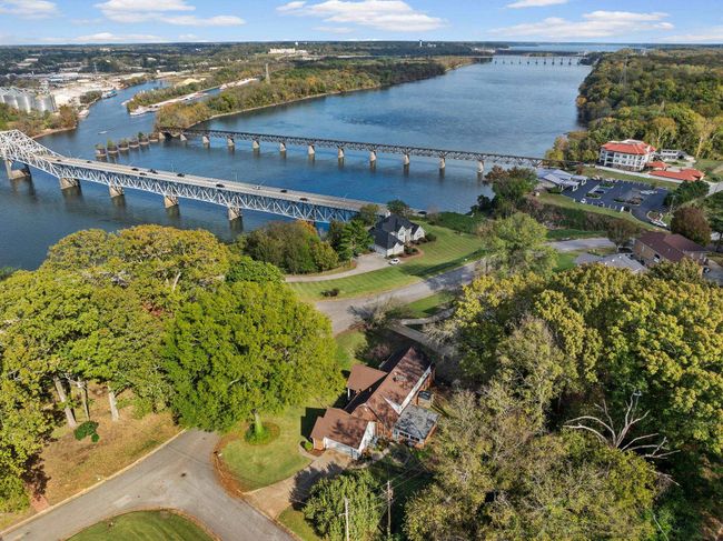 101 Tressie St, House other with 4 bedrooms, 2 bathrooms and null parking in Sheffield AL | Image 7