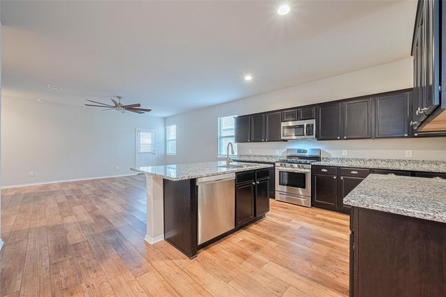 Kitchen | Image 20