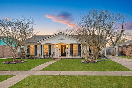 9019 Grape St, Houston, TX, 77036-7319 | Card Image