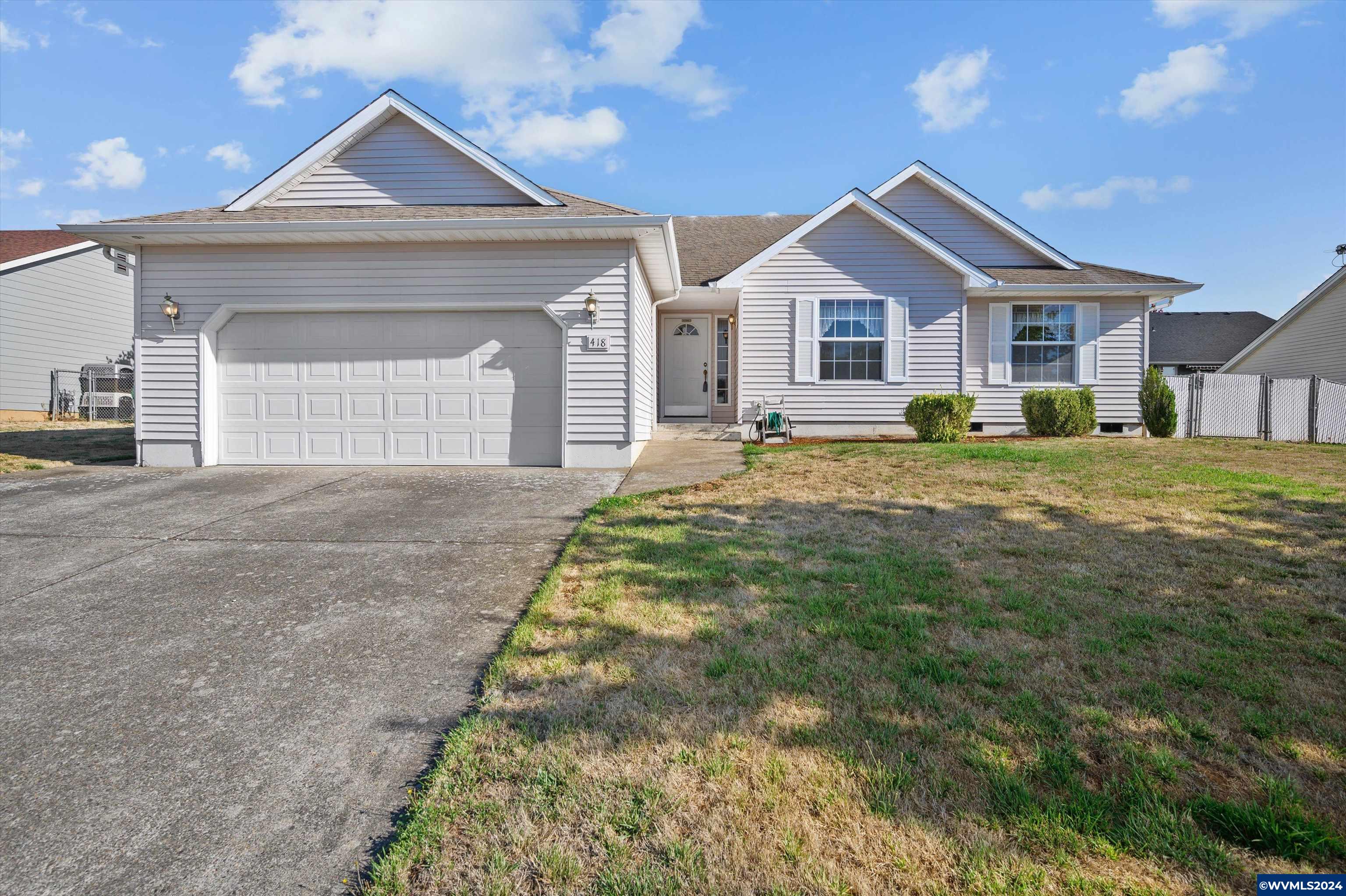 Fern Ave, Dallas, OR 97338