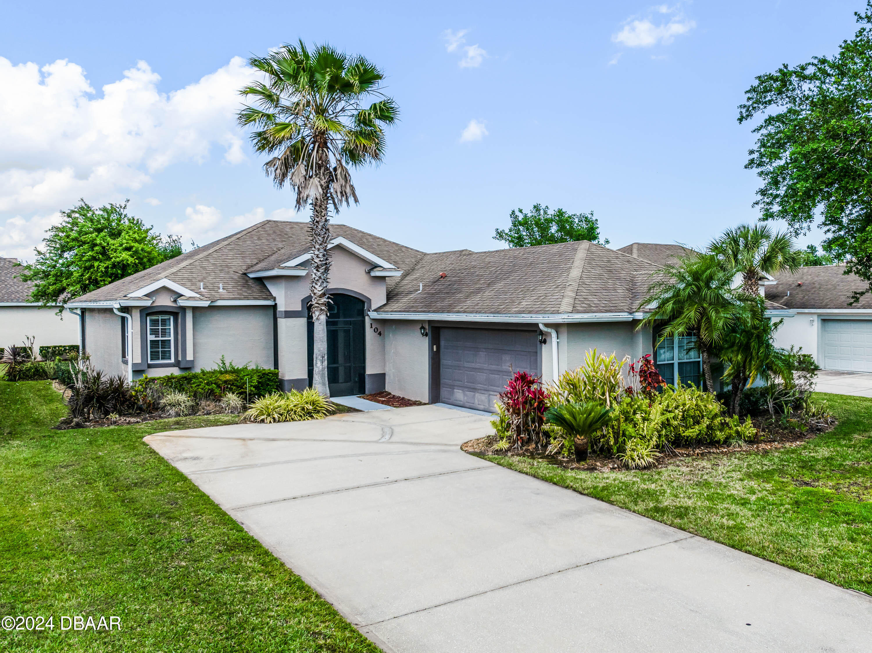 Catriona Dr, Daytona Beach, FL 32124