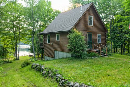 254 Twin Pines Rd, New Portland, ME, 04961 | Card Image