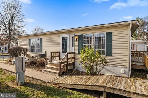 738 Aspen Cir, RED HILL, PA, 18076-1301 | Card Image