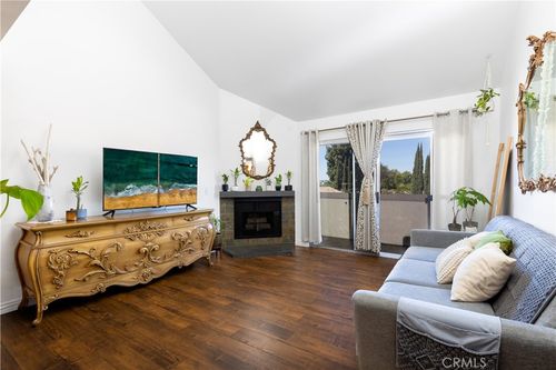 apt-326-20253 Keswick St, Winnetka, CA, 91306-4431 | Card Image