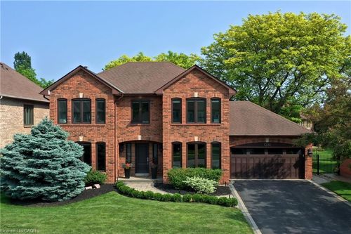 1036 Masters Green, Oakville, ON, L6M2N7 | Card Image