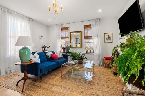 2-1000 Winthrop Ave, Revere, MA, 02151-4212 | Card Image