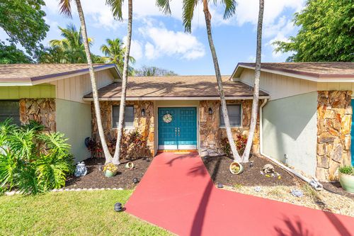 267 Old Country Rd S, Wellington, FL, 33414-4830 | Card Image