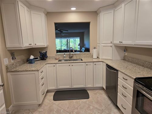 apt-102-15400 Cedarwood Ln, NAPLES, FL, 34110-8027 | Card Image