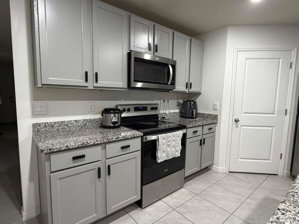 Residential Lease in ALACHUA 4