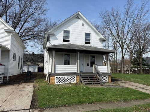 4464 W 28th St, Cleveland, OH, 44109-4305 | Card Image