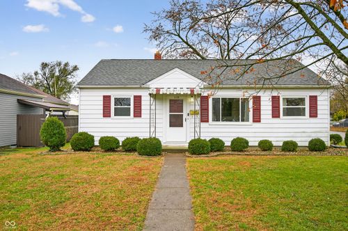 2138 Pennsylvania St, Columbus, IN, 47201-3207 | Card Image