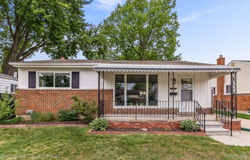 309 Sonia Ave, Madison Heights, MI, 48071-5306 | Card Image