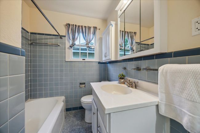 4012 Ridgelea Dr, House other with 2 bedrooms, 2 bathrooms and null parking in Austin TX | Image 18